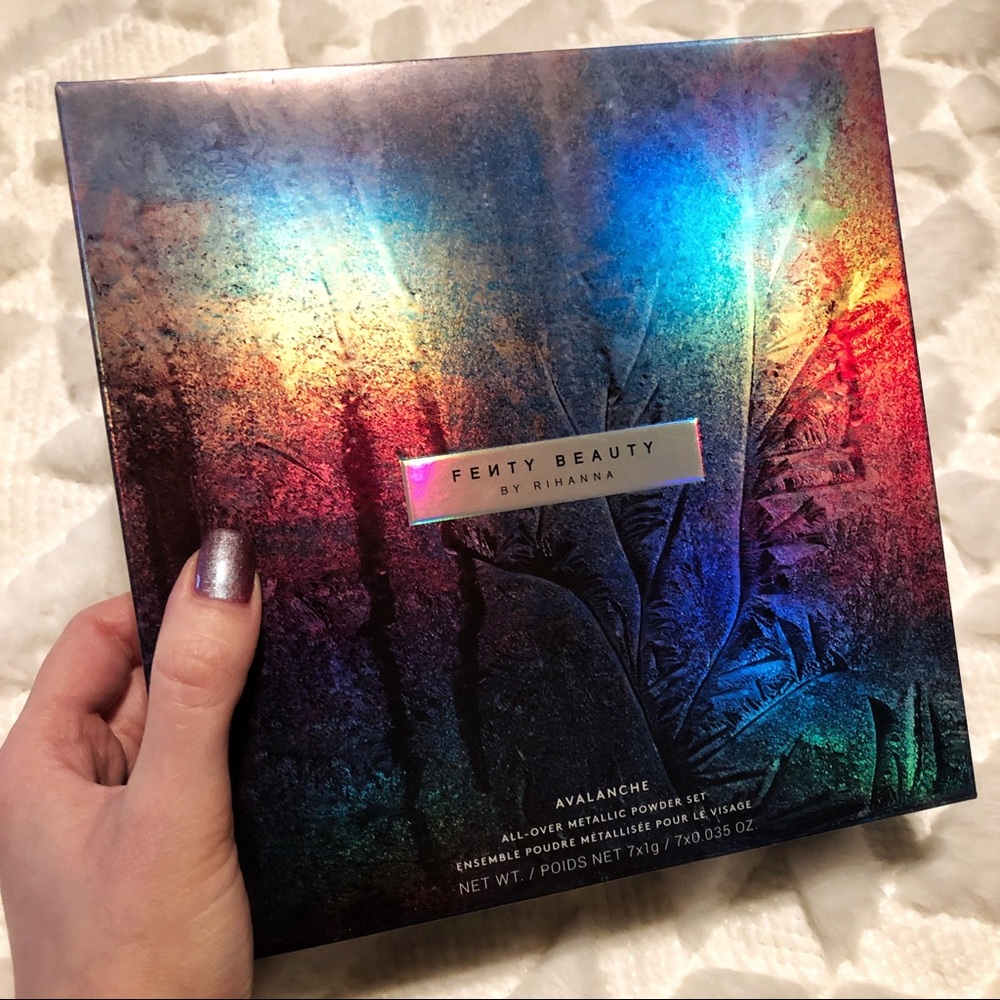 FENTY BEAUTY; Avalanche All-Over Metallic Powders